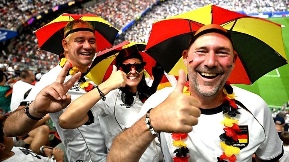 German World Cup fan breaks down in tears after experiencing American hospitality