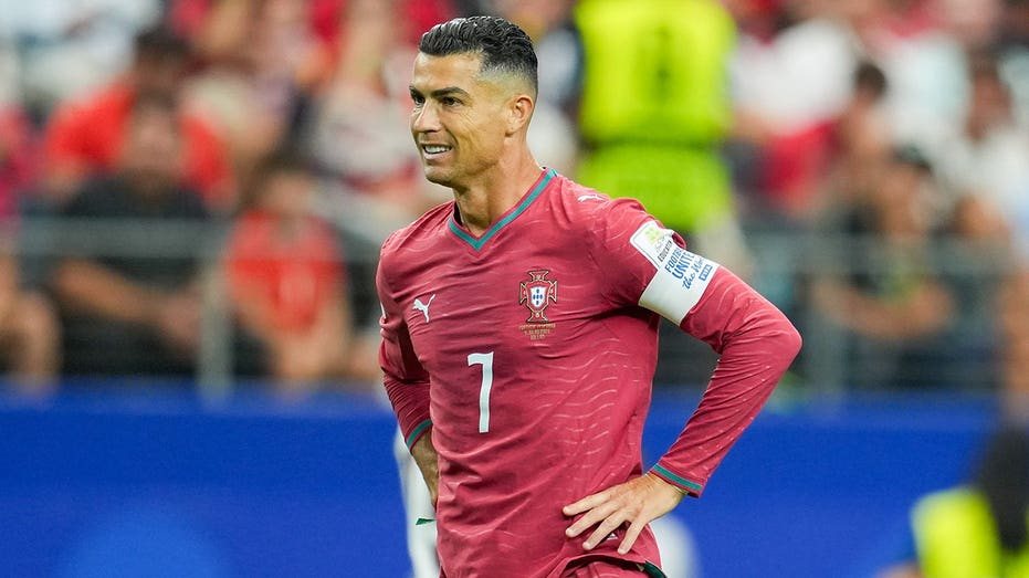 Spain eliminates Portugal from World Cup on late goal by Mikel Merino