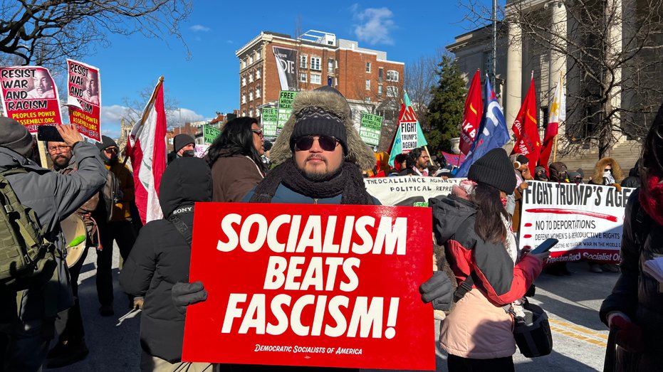 DSA Co-Chair Affirms Support for Abolishing Senate, ICE, and Borders
