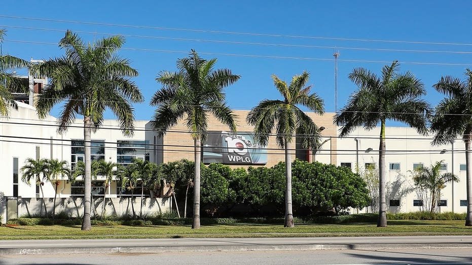 Miami News Director Warns Staff Against «Foolish Nonsense» on Social Media