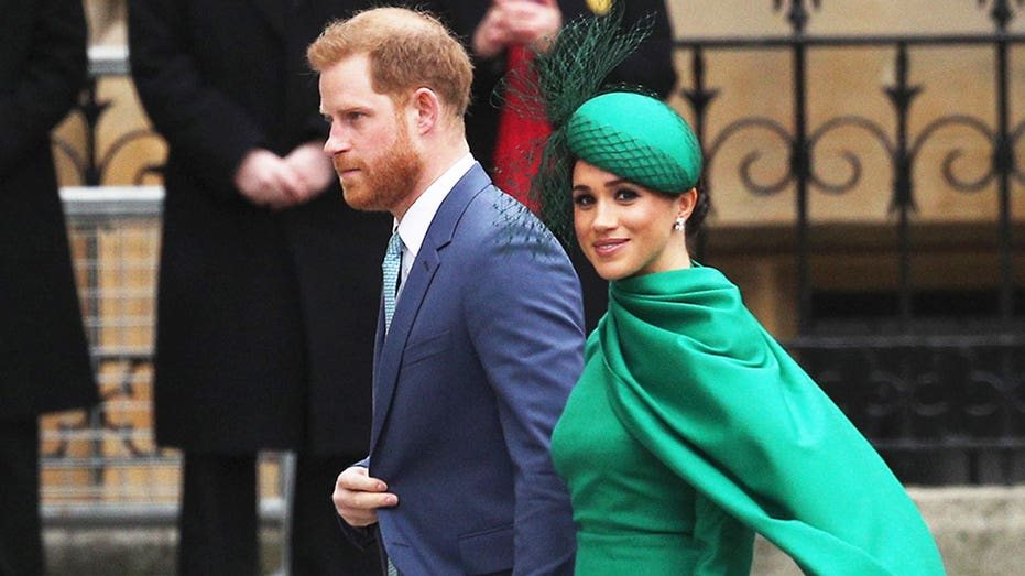Royal Author Says Harry and Meghan's Exit Caused «Very Serious Damage» to Monarchy