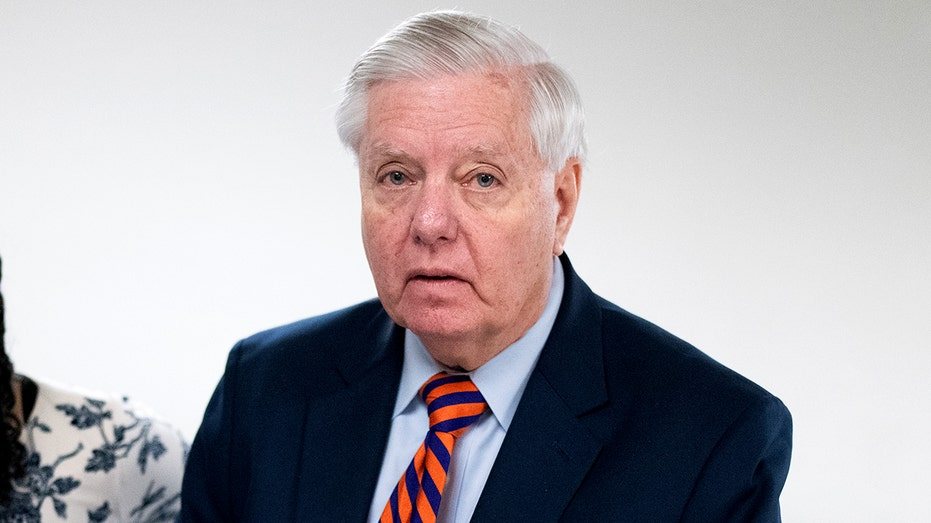 Emergency Dispatch Audio Reveals Response to Lindsey Graham's Cardiac Arrest Before Death Announcement