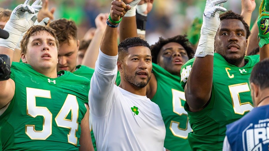 Eight College Football Teams Emerge as Top Contenders for 2026 National Championship