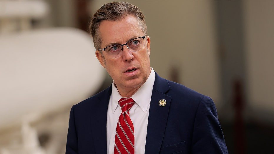 Super PAC Funded by Democratic Billionaire Targets Andy Ogles in Tennessee GOP Primary